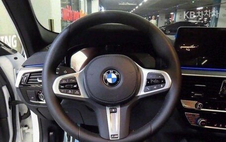 BMW 5 серия, 2022 год, 3 780 000 рублей, 8 фотография