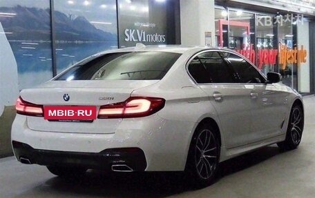 BMW 5 серия, 2022 год, 3 780 000 рублей, 4 фотография