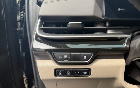 KIA Carnival, 2024 год, 4 300 000 рублей, 15 фотография