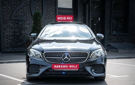 Mercedes-Benz E-Класс, 2018 год, 4 675 000 рублей, 3 фотография