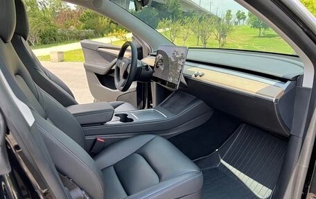 Tesla Model Y I, 2021 год, 2 550 000 рублей, 15 фотография