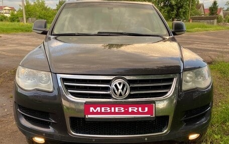 Volkswagen Touareg III, 2008 год, 1 150 000 рублей, 2 фотография