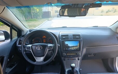 Toyota Avensis III рестайлинг, 2009 год, 1 030 000 рублей, 9 фотография