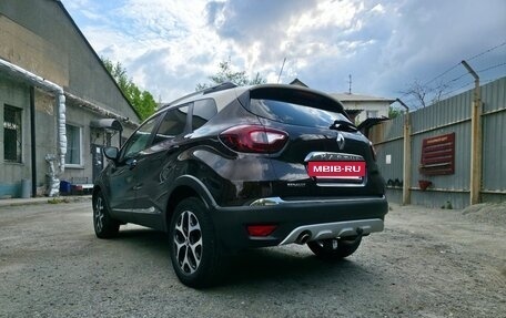 Renault Kaptur I рестайлинг, 2018 год, 1 499 000 рублей, 6 фотография
