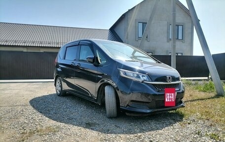 Honda Freed II, 2019 год, 1 850 000 рублей, 3 фотография