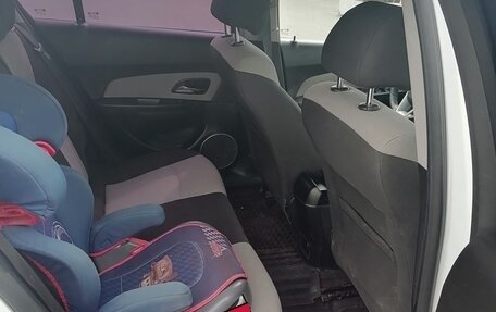 Chevrolet Cruze II, 2012 год, 800 000 рублей, 6 фотография