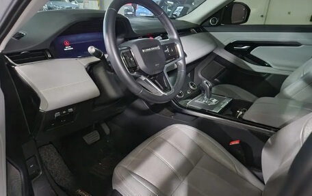 Land Rover Range Rover Evoque II, 2021 год, 2 350 000 рублей, 9 фотография