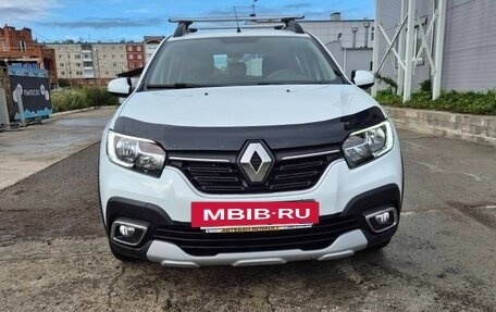 Renault Sandero II рестайлинг, 2019 год, 950 000 рублей, 2 фотография