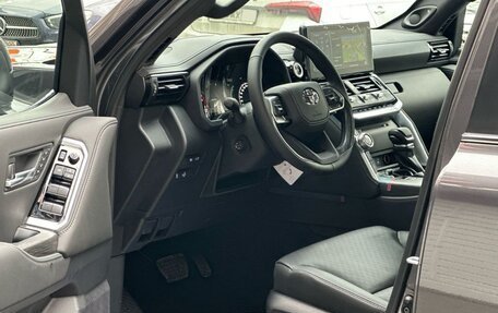 Toyota Land Cruiser, 2024 год, 13 700 000 рублей, 5 фотография