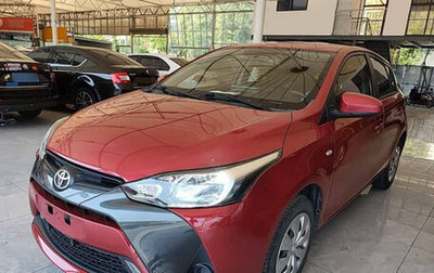 Toyota Yaris XP150 рестайлинг, 2022 год, 988 431 рублей, 1 фотография