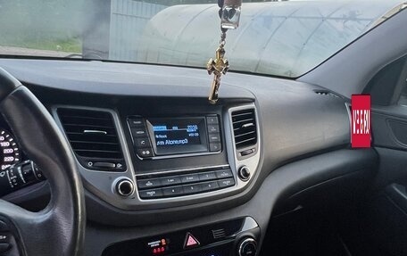 Hyundai Tucson III, 2017 год, 2 200 000 рублей, 31 фотография