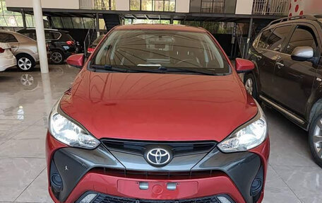 Toyota Yaris XP150 рестайлинг, 2022 год, 988 431 рублей, 2 фотография