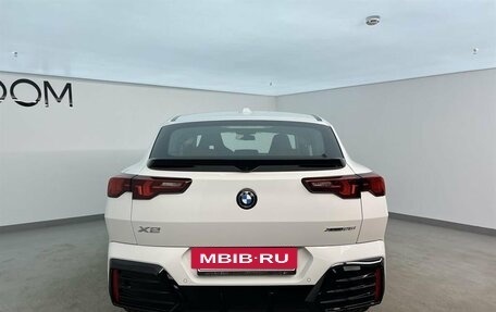 BMW X2, 2024 год, 5 750 000 рублей, 4 фотография