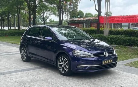Volkswagen Golf VII, 2020 год, 1 750 000 рублей, 2 фотография