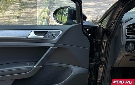Volkswagen Golf VIII, 2021 год, 1 650 000 рублей, 16 фотография
