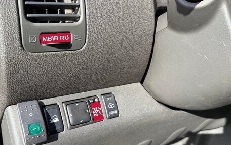 Nissan Pathfinder, 2007 год, 840 000 рублей, 20 фотография