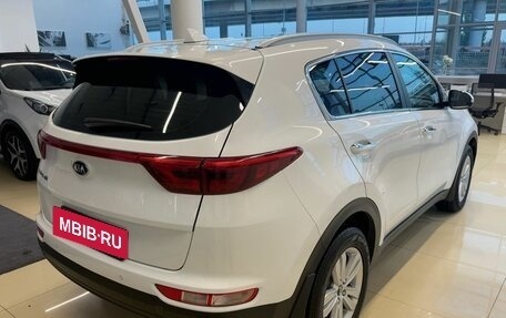 KIA Sportage IV рестайлинг, 2018 год, 2 179 900 рублей, 6 фотография