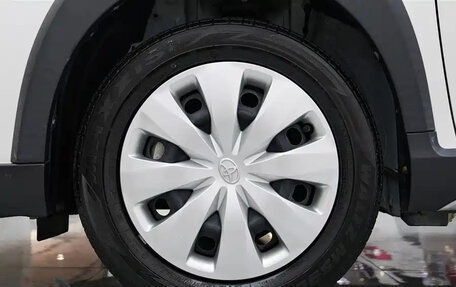 Toyota Yaris XP150 рестайлинг, 2021 год, 1 076 533 рублей, 4 фотография