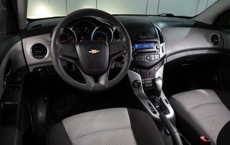 Chevrolet Cruze II, 2014 год, 829 000 рублей, 6 фотография