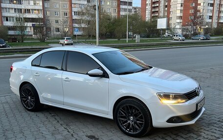Volkswagen Jetta VI, 2012 год, 1 250 000 рублей, 3 фотография