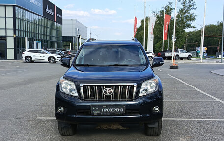 Toyota Land Cruiser Prado 150 рестайлинг 2, 2010 год, 2 695 000 рублей, 2 фотография