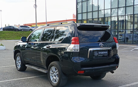 Toyota Land Cruiser Prado 150 рестайлинг 2, 2010 год, 2 695 000 рублей, 8 фотография
