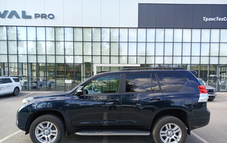 Toyota Land Cruiser Prado 150 рестайлинг 2, 2010 год, 2 695 000 рублей, 10 фотография