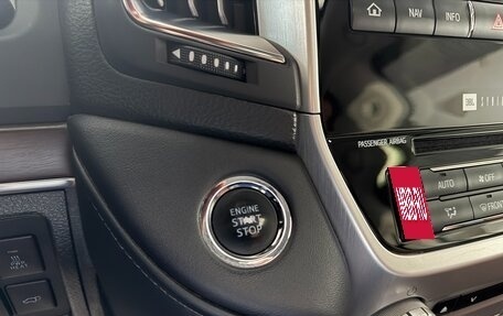 Toyota Land Cruiser 200, 2016 год, 5 300 000 рублей, 23 фотография