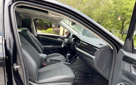 Volkswagen Passat B8 рестайлинг, 2022 год, 1 698 000 рублей, 17 фотография