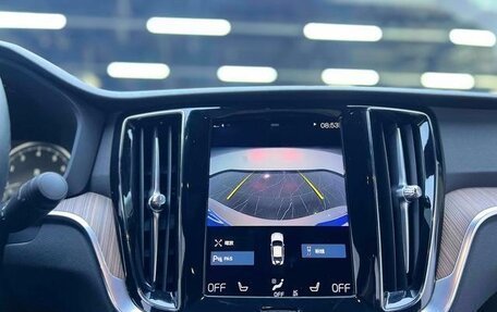 Volvo S60 III, 2022 год, 2 650 000 рублей, 15 фотография