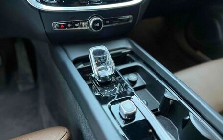 Volvo S60 III, 2022 год, 2 650 000 рублей, 17 фотография