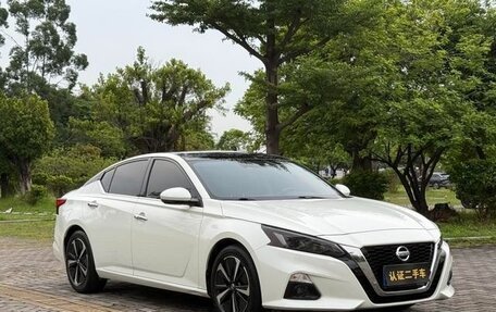Nissan Altima VI (L34), 2022 год, 1 820 000 рублей, 3 фотография