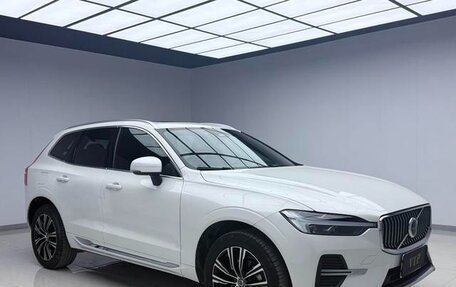 Volvo XC60 II, 2022 год, 3 250 000 рублей, 2 фотография