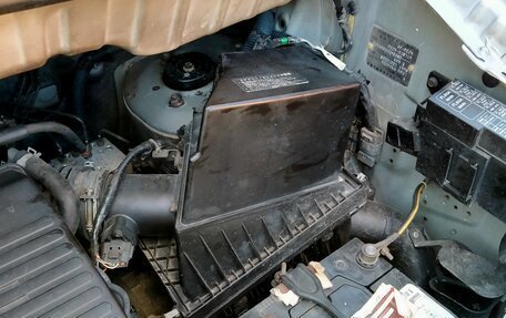 Nissan Serena II, 1999 год, 780 000 рублей, 12 фотография