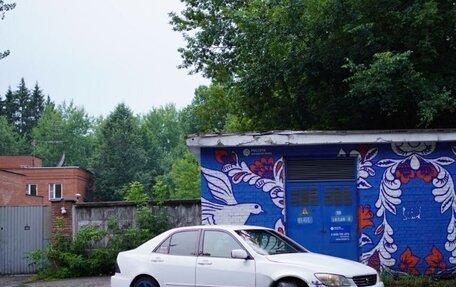 Toyota Altezza, 2000 год, 1 150 000 рублей, 4 фотография