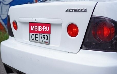 Toyota Altezza, 2000 год, 1 150 000 рублей, 9 фотография
