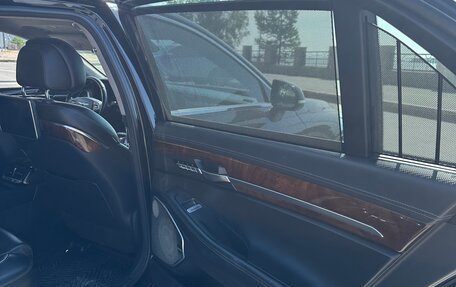 Genesis G90 I рестайлинг, 2016 год, 1 070 000 рублей, 20 фотография