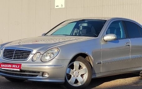 Mercedes-Benz E-Класс, 2005 год, 1 100 000 рублей, 3 фотография