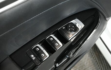 KIA K5, 2021 год, 2 500 000 рублей, 15 фотография