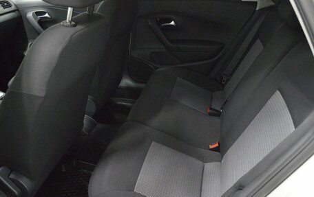Volkswagen Polo VI (EU Market), 2010 год, 650 000 рублей, 11 фотография