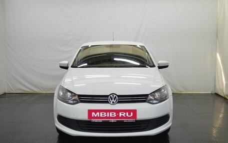 Volkswagen Polo VI (EU Market), 2010 год, 650 000 рублей, 2 фотография