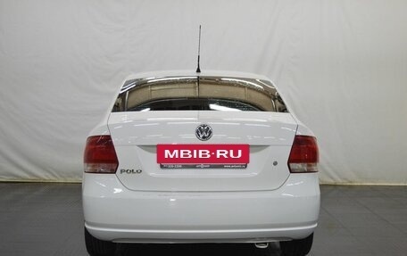 Volkswagen Polo VI (EU Market), 2010 год, 650 000 рублей, 6 фотография