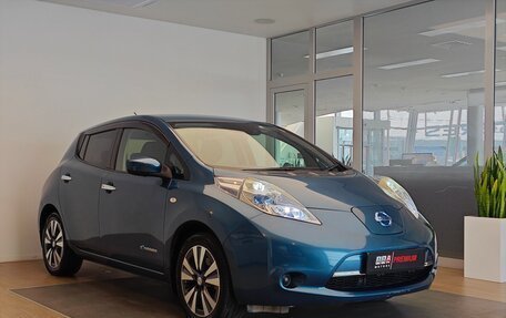 Nissan Leaf I, 2017 год, 590 000 рублей, 15 фотография