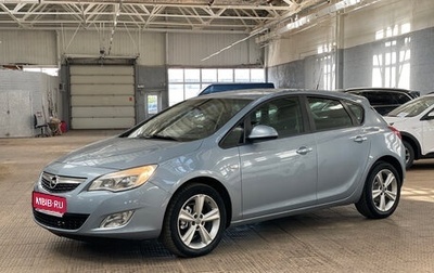 Opel Astra J, 2011 год, 785 000 рублей, 1 фотография