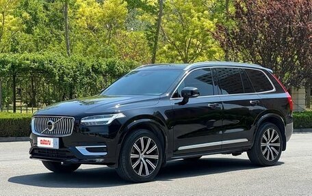 Volvo XC90 II рестайлинг, 2022 год, 3 650 000 рублей, 2 фотография
