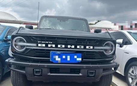 Ford Bronco, 2024 год, 6 250 000 рублей, 2 фотография