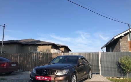 Mercedes-Benz C-Класс, 2013 год, 1 550 000 рублей, 2 фотография