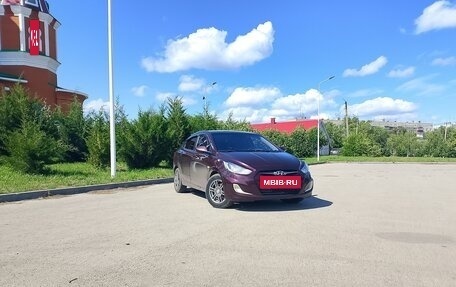 Hyundai Solaris II рестайлинг, 2012 год, 720 000 рублей, 6 фотография