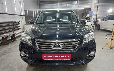 Toyota RAV4, 2011 год, 1 600 000 рублей, 2 фотография