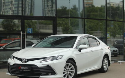 Toyota Camry, 2021 год, 2 990 000 рублей, 1 фотография